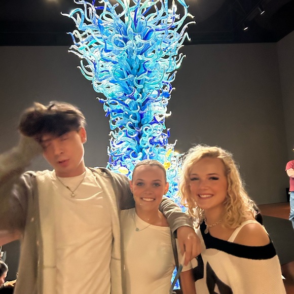 I would love to get to know you and say hi!🌻 - Picture 14 of 16